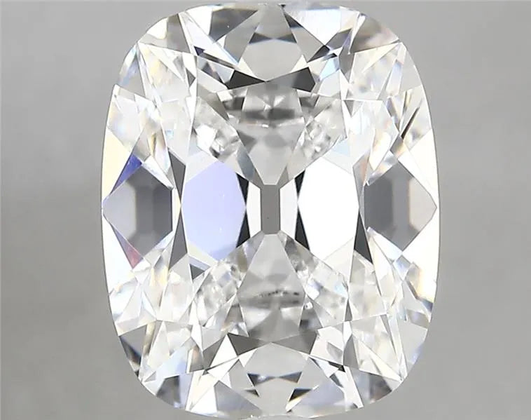 4.17ct Cushion modified Lab Grown Diamond (Colour D, Clarity VVS2, IGI Certified)