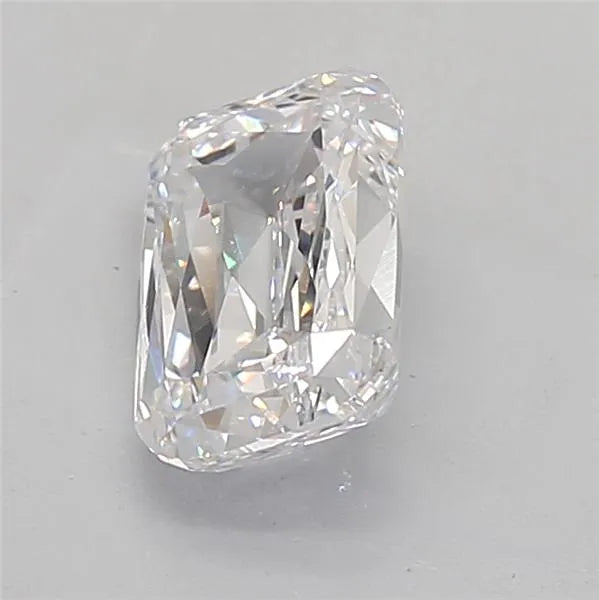 4.19ct Cushion modified Lab Grown Diamond (Colour D, Clarity VVS2, IGI Certified)