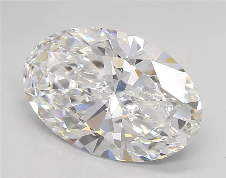 4.21ct Oval Lab Grown Diamond (Colour E, Clarity VVS2, IGI Certified)