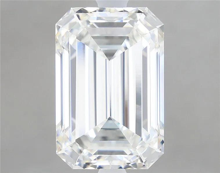 4.28ct Emerald Lab Grown Diamond (Colour F, Clarity VVS2, IGI Certified)
