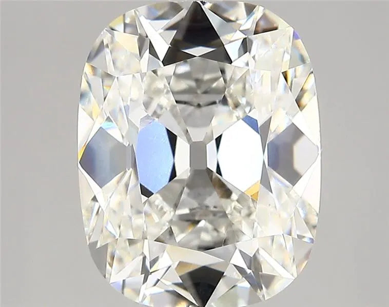 4.29ct Cushion modified Lab Grown Diamond (Colour F, Clarity VVS1, IGI Certified)