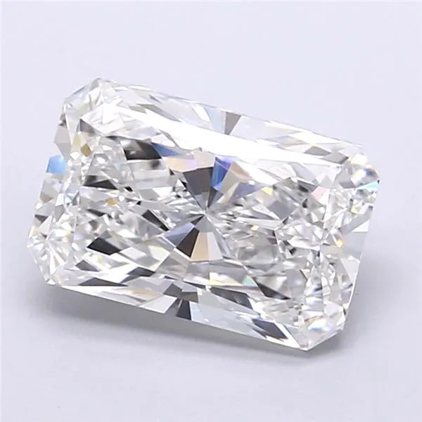 4.40ct Radiant Lab Grown Diamond (Colour E, Clarity VS1, IGI Certified)