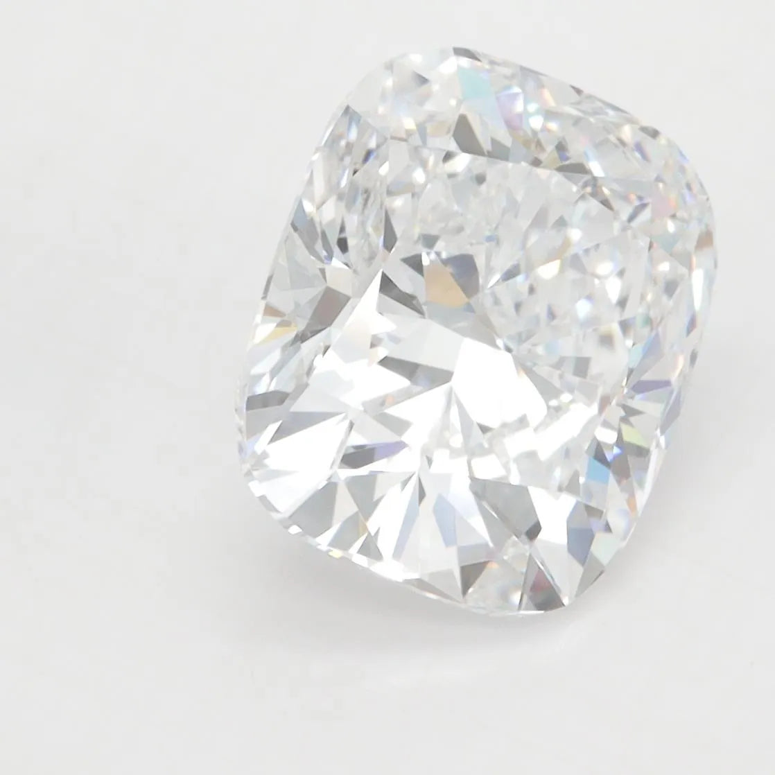 4.41ct Cushion modified Lab Grown Diamond (Colour D, Clarity VVS1, IGI Certified)