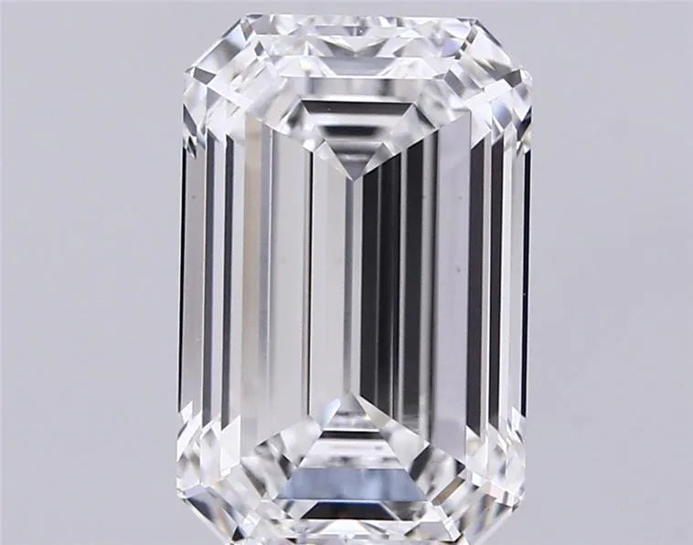 4.44ct Emerald Lab Grown Diamond (Colour D, Clarity VVS2, IGI Certified)