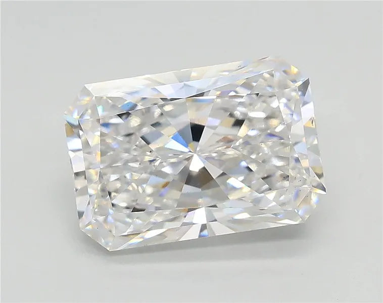 4.51ct Radiant Lab Grown Diamond (Colour D, Clarity VS2, IGI Certified)