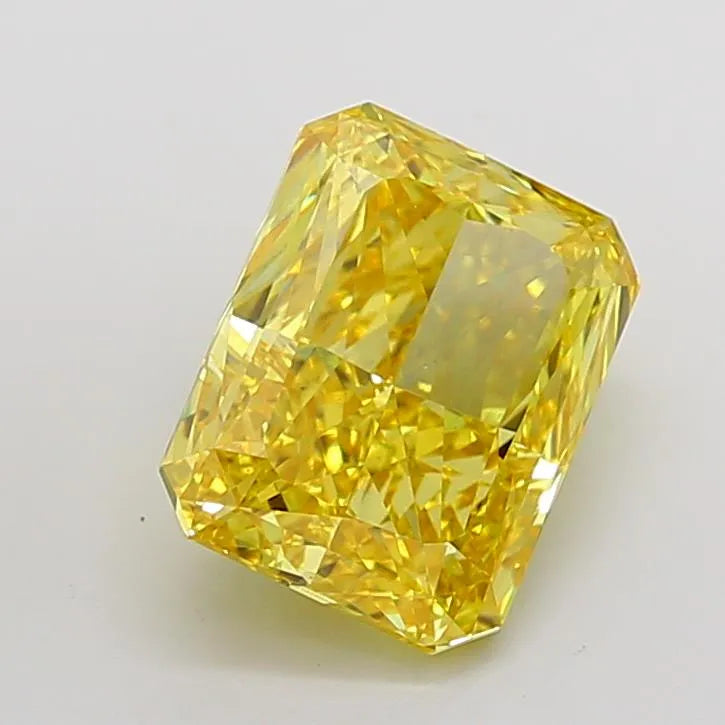 4.51ct Radiant Lab Grown Diamond (Colour Fancy Vivid Yellow, Clarity VVS2, IGI Certified)