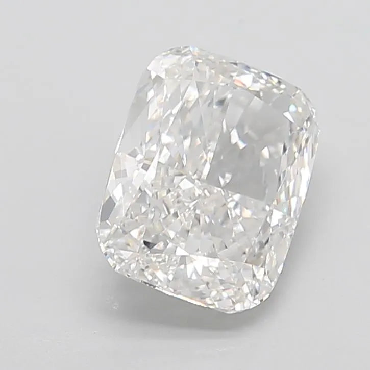 4.52ct Cushion modified Lab Grown Diamond (Colour E, Clarity VVS2, IGI Certified)