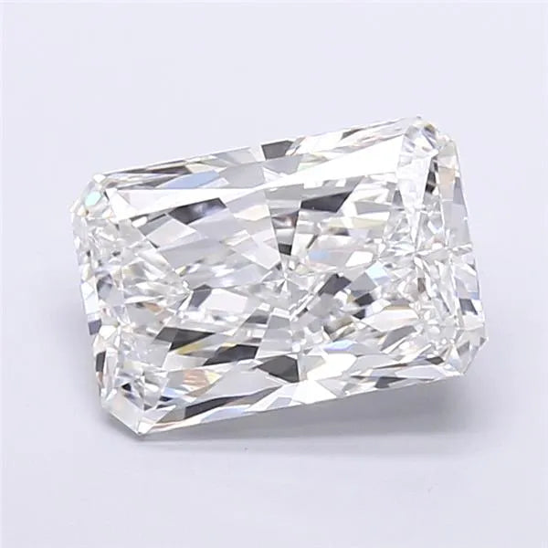 4.52ct Radiant Lab Grown Diamond (Colour E, Clarity VVS2, IGI Certified)