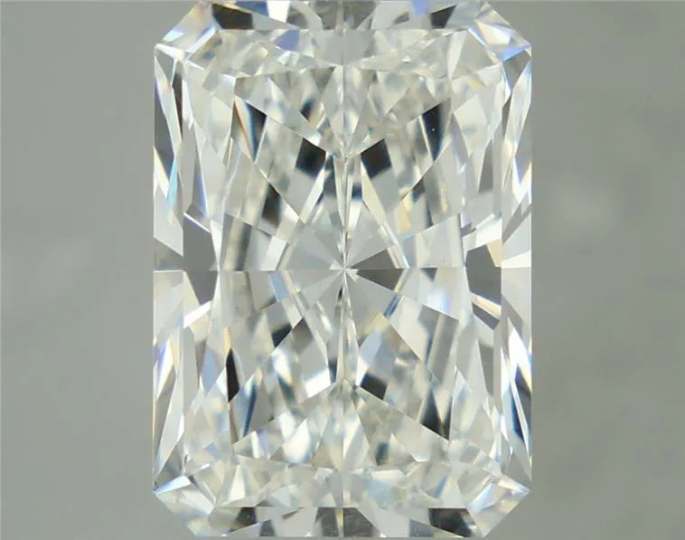 4.52ct Radiant Lab Grown Diamond (Colour G, Clarity VS1, Cut EX, IGI Certified)
