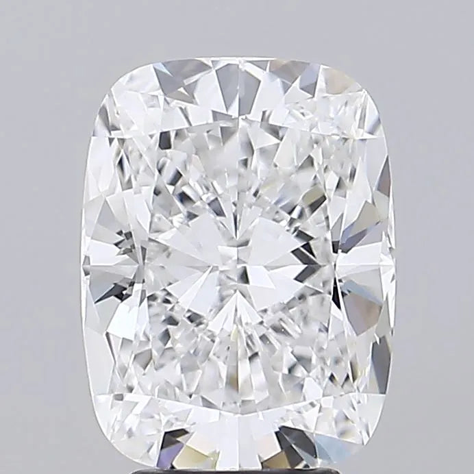 4.53ct Cushion modified Lab Grown Diamond (Colour D, Clarity VVS1, IGI Certified)