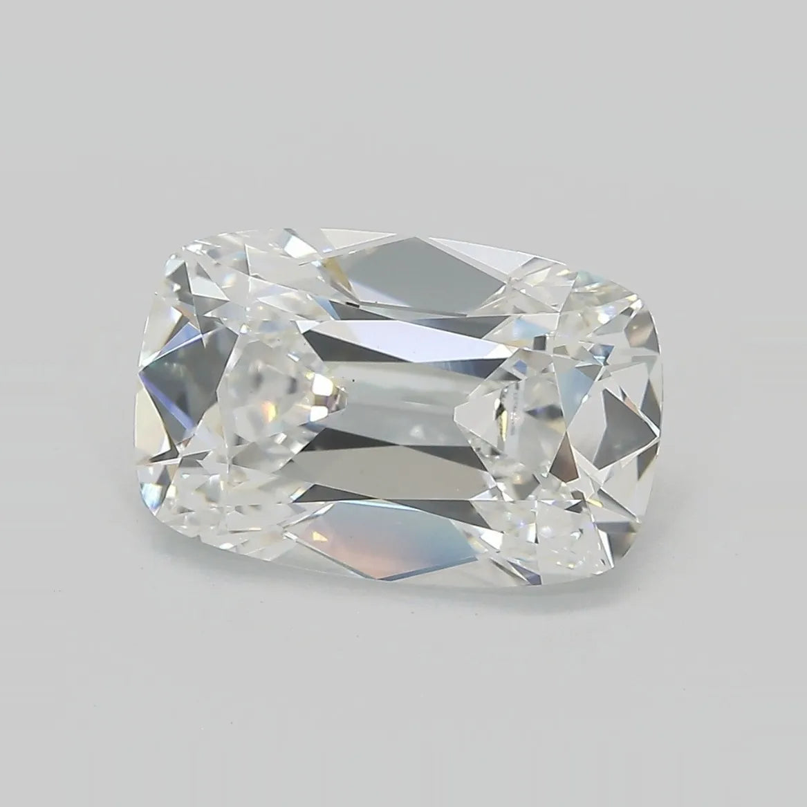 4.54ct Cushion brilliant Lab Grown Diamond (Colour F, Clarity VS1, IGI Certified)