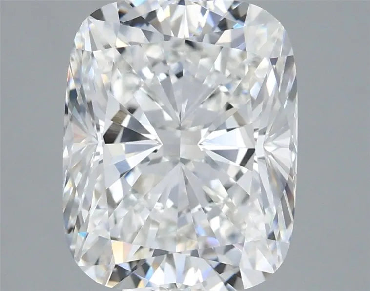 4.54ct Cushion modified Lab Grown Diamond (Colour E, Clarity VVS2, IGI Certified)
