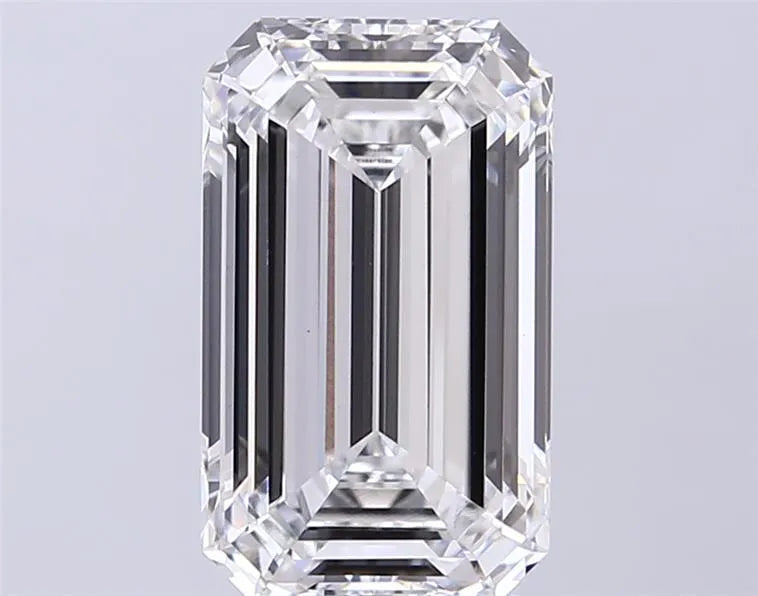 4.54ct Emerald Lab Grown Diamond (Colour F, Clarity VVS2, IGI Certified)