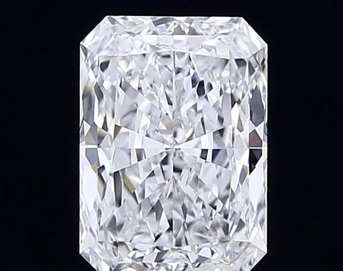 4.60ct Radiant Lab Grown Diamond (Colour F, Clarity VVS2, IGI Certified)