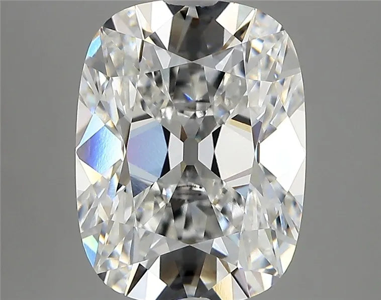 4.61ct Cushion modified Lab Grown Diamond (Colour E, Clarity VVS1, IGI Certified)