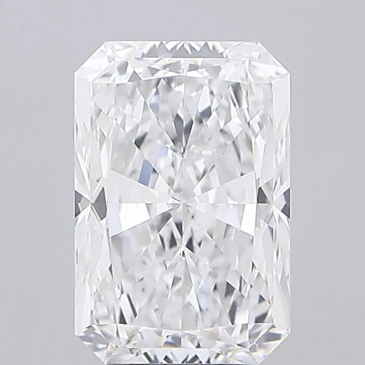 4.64ct Radiant Lab Grown Diamond (Colour D, Clarity VVS1, IGI Certified)