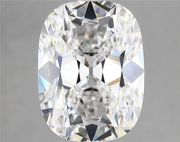 4.72ct Cushion modified Lab Grown Diamond (Colour D, Clarity VVS2, IGI Certified)