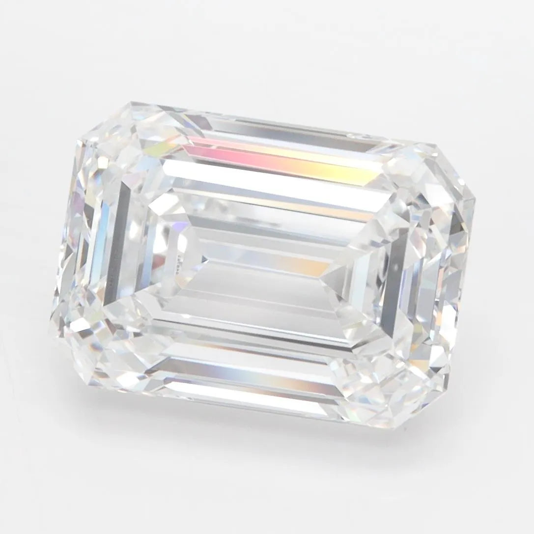 4.76ct Emerald Lab Grown Diamond (Colour D, Clarity VVS1, IGI Certified)