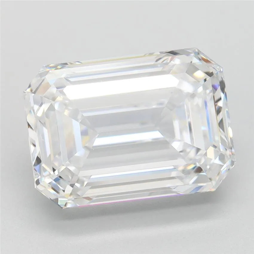 4.77ct Emerald Lab Grown Diamond (Colour E, Clarity VVS2, IGI Certified)