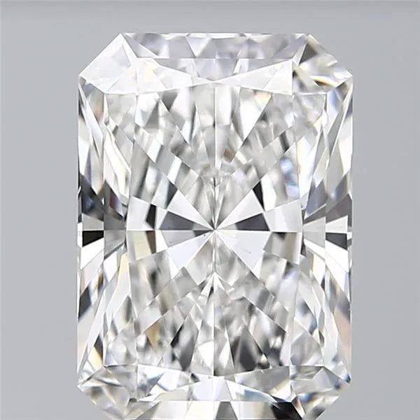 4.77ct Radiant Lab Grown Diamond (Colour E, Clarity VS1, IGI Certified)