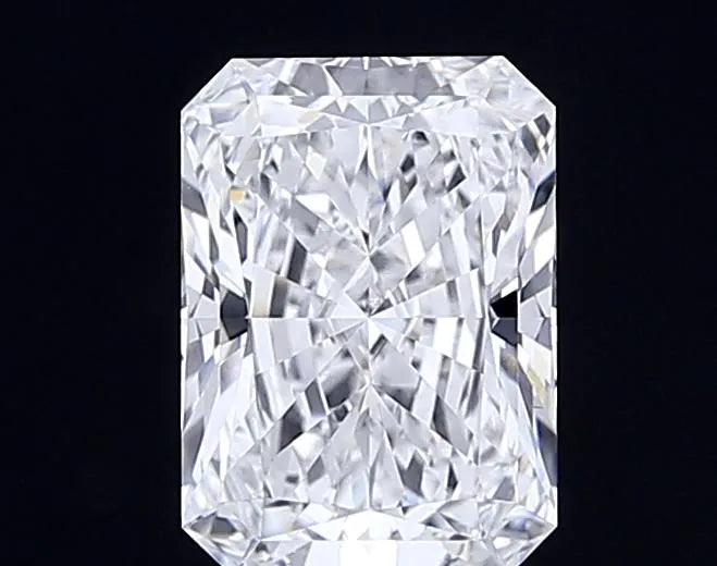 4.81ct Radiant Lab Grown Diamond (Colour E, Clarity VVS1, IGI Certified)