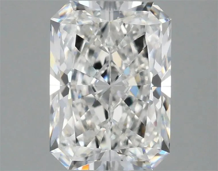1.98ct Radiant Lab Grown Diamond (Colour E, Clarity VVS2, IGI Certified)