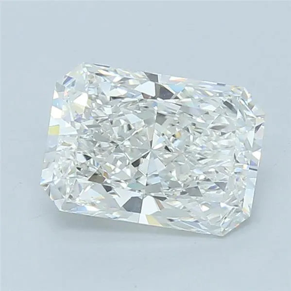 3.07ct Radiant Lab Grown Diamond (Colour F, Clarity VVS2, IGI Certified)