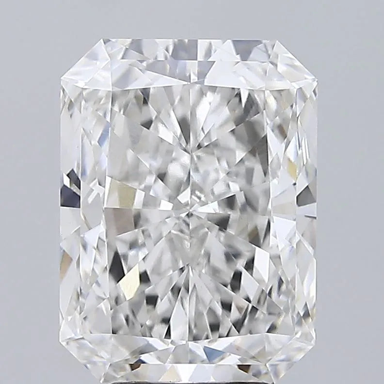 5.00ct Radiant Lab Grown Diamond (Colour F, Clarity VS1, IGI Certified)