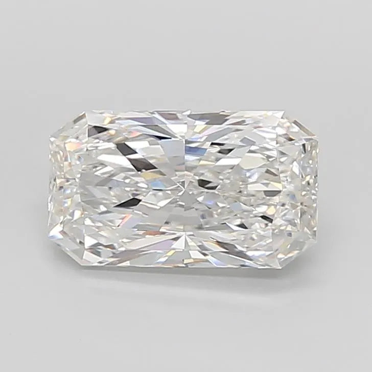 5.01ct Radiant Lab Grown Diamond (Colour E, Clarity VVS2, IGI Certified)