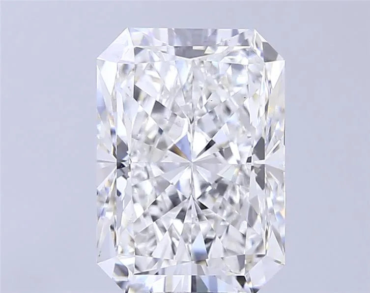 5.02ct Radiant Lab Grown Diamond (Colour F, Clarity VS1, IGI Certified)