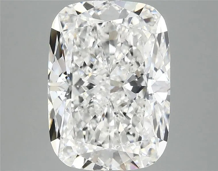 5.03ct Cushion modified Lab Grown Diamond (Colour E, Clarity VVS2, IGI Certified)