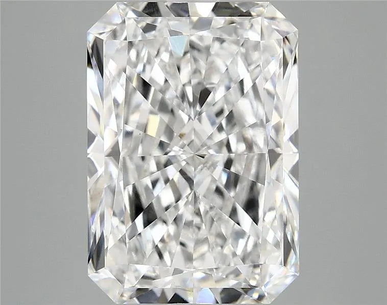 5.03ct Radiant Lab Grown Diamond (Colour E, Clarity VS1, IGI Certified)