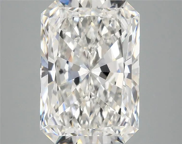 5.03ct Radiant Lab Grown Diamond (Colour E, Clarity VS1, IGI Certified)