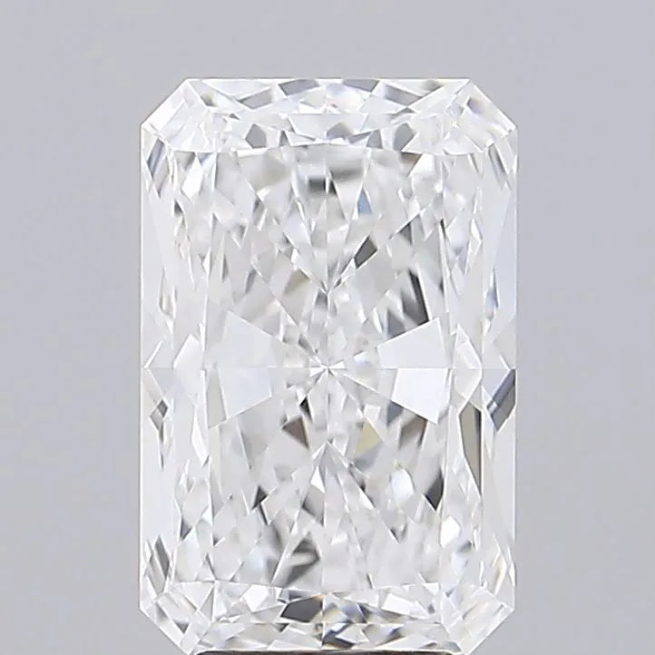 5.04ct Radiant Lab Grown Diamond (Colour E, Clarity VVS2, IGI Certified)