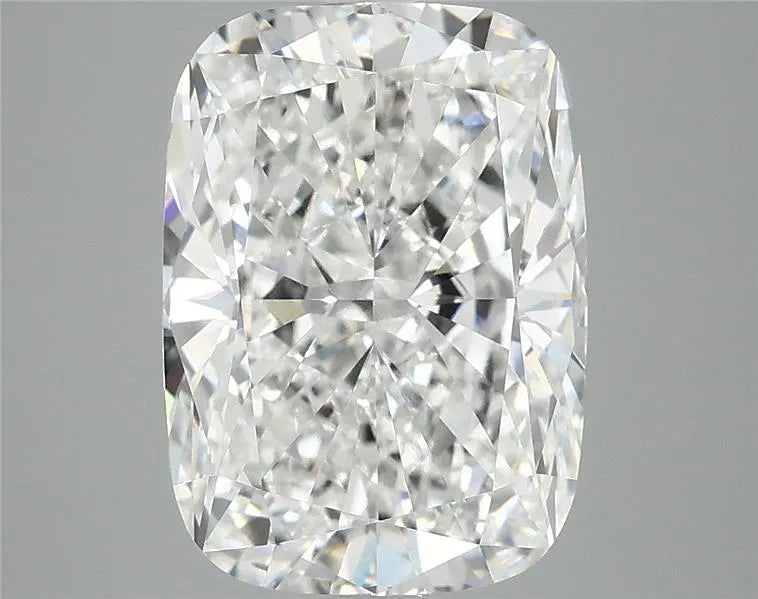 5.05ct Cushion modified Lab Grown Diamond (Colour E, Clarity VVS2, IGI Certified)