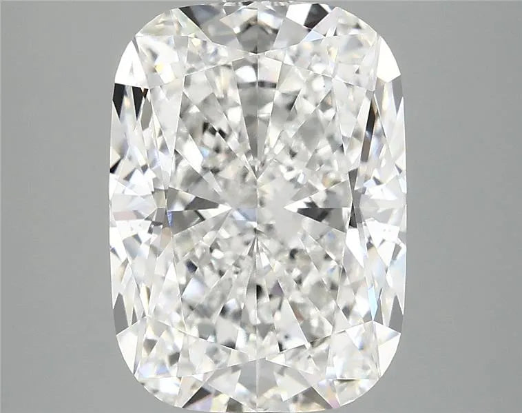 5.05ct Cushion modified Lab Grown Diamond (Colour E, Clarity VVS2, IGI Certified)