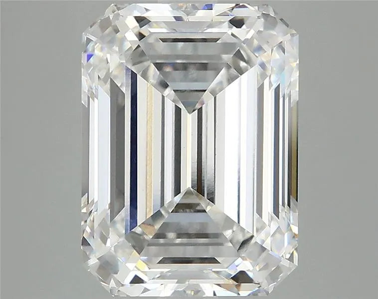 5.06ct Emerald Lab Grown Diamond (Colour E, Clarity VVS2, IGI Certified)