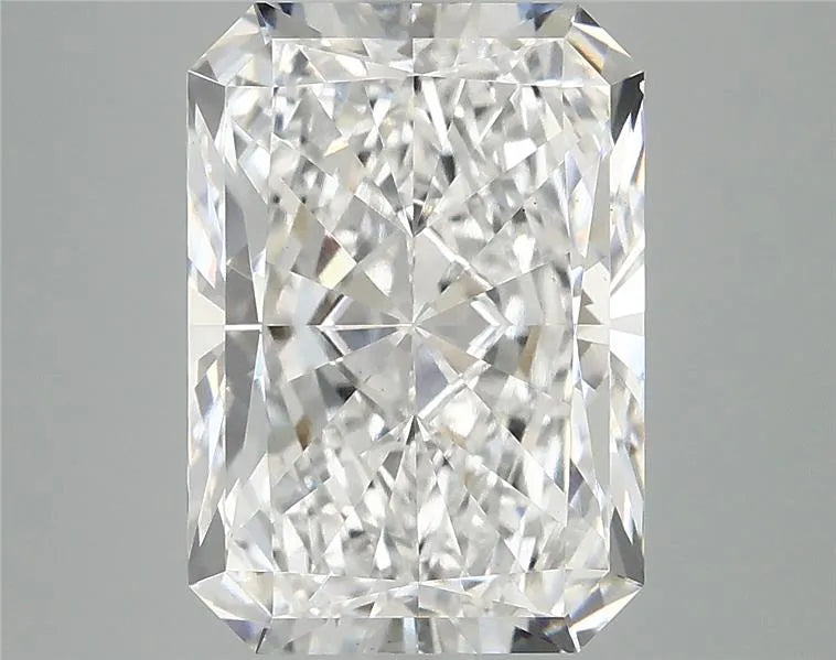 5.06ct Radiant Lab Grown Diamond (Colour E, Clarity VS1, IGI Certified)