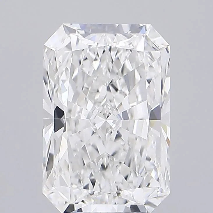 5.06ct Radiant Lab Grown Diamond (Colour E, Clarity VVS2, IGI Certified)