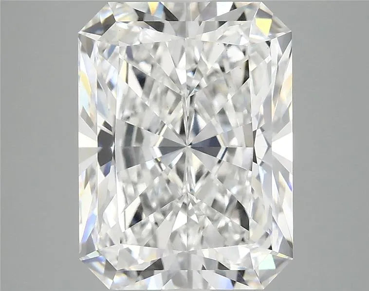 5.08ct Radiant Lab Grown Diamond (Colour E, Clarity VS1, IGI Certified)