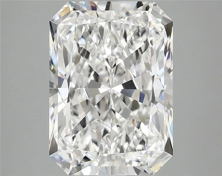 5.09ct Radiant Lab Grown Diamond (Colour E, Clarity VVS2, IGI Certified)