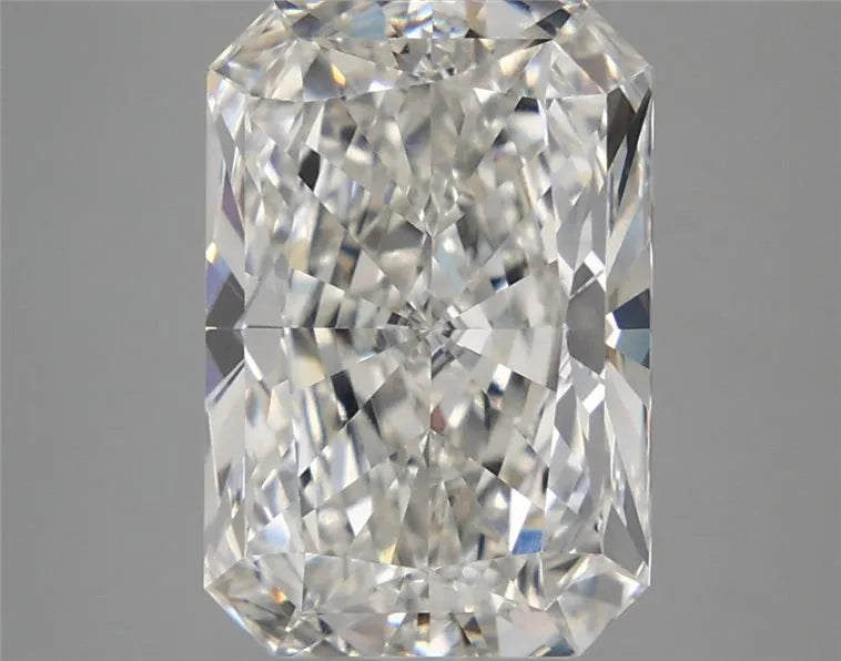 5.09ct Radiant Lab Grown Diamond (Colour F, Clarity VVS2, IGI Certified)
