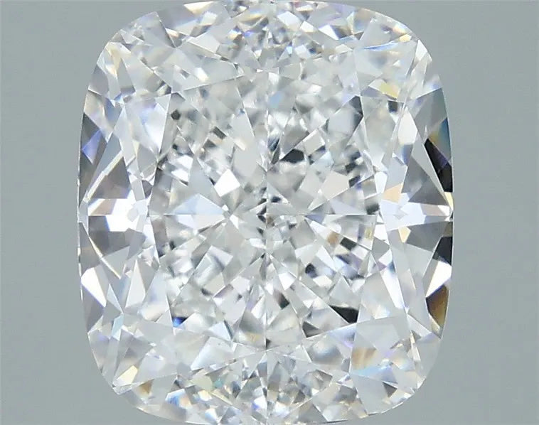 5.10ct Cushion modified Lab Grown Diamond (Colour E, Clarity VVS2, IGI Certified)