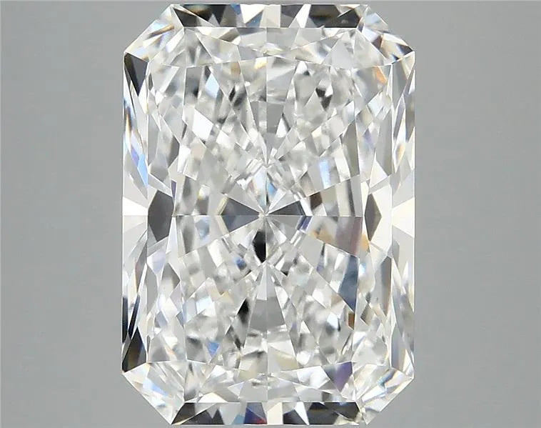 5.10ct Radiant Lab Grown Diamond (Colour E, Clarity VS1, IGI Certified)