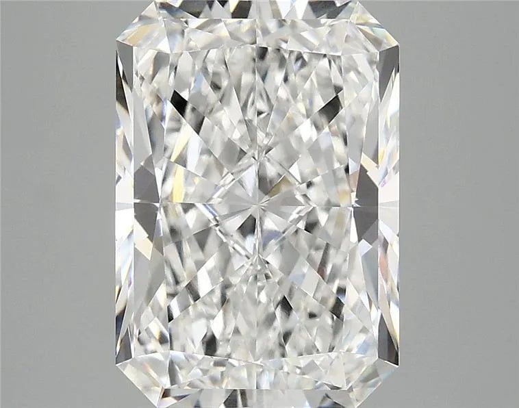 5.10ct Radiant Lab Grown Diamond (Colour F, Clarity VVS2, IGI Certified)