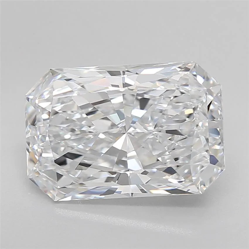 5.50ct Radiant Lab Grown Diamond (Colour E, Clarity IF, Cut EX, IGI Certified)