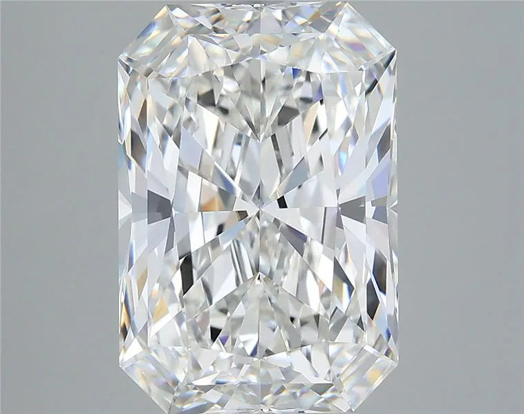 5.51ct Radiant Lab Grown Diamond (Colour F, Clarity VVS2, IGI Certified)