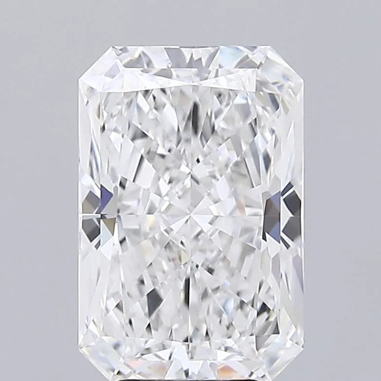 5.53ct Radiant Lab Grown Diamond (Colour E, Clarity IF, IGI Certified)