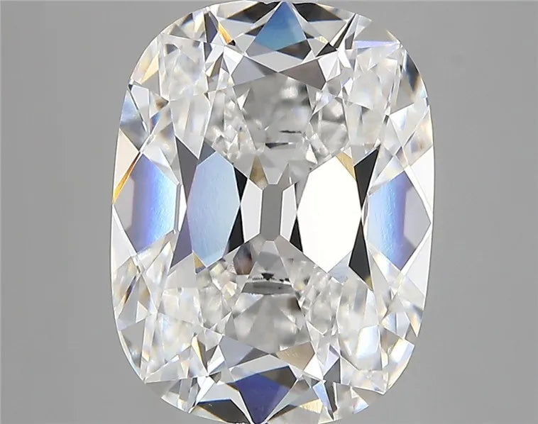 5.55ct Cushion modified Lab Grown Diamond (Colour D, Clarity VVS2, IGI Certified)