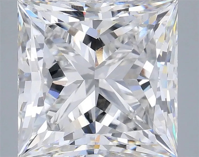 5.55ct Princess Lab Grown Diamond (Colour F, Clarity VVS2, IGI Certified)